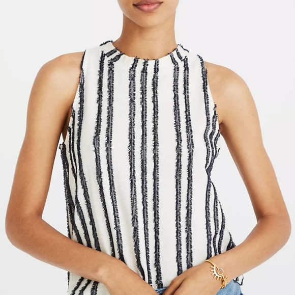 Texture & Thread Madewell Tank - Picture 2 of 2
